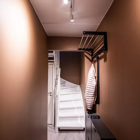 Ultracentral Duplex With Private Rooftop Terrace Leilighet