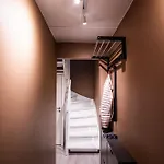 Ultracentral Duplex With Private Rooftop Terrace Апартаменты